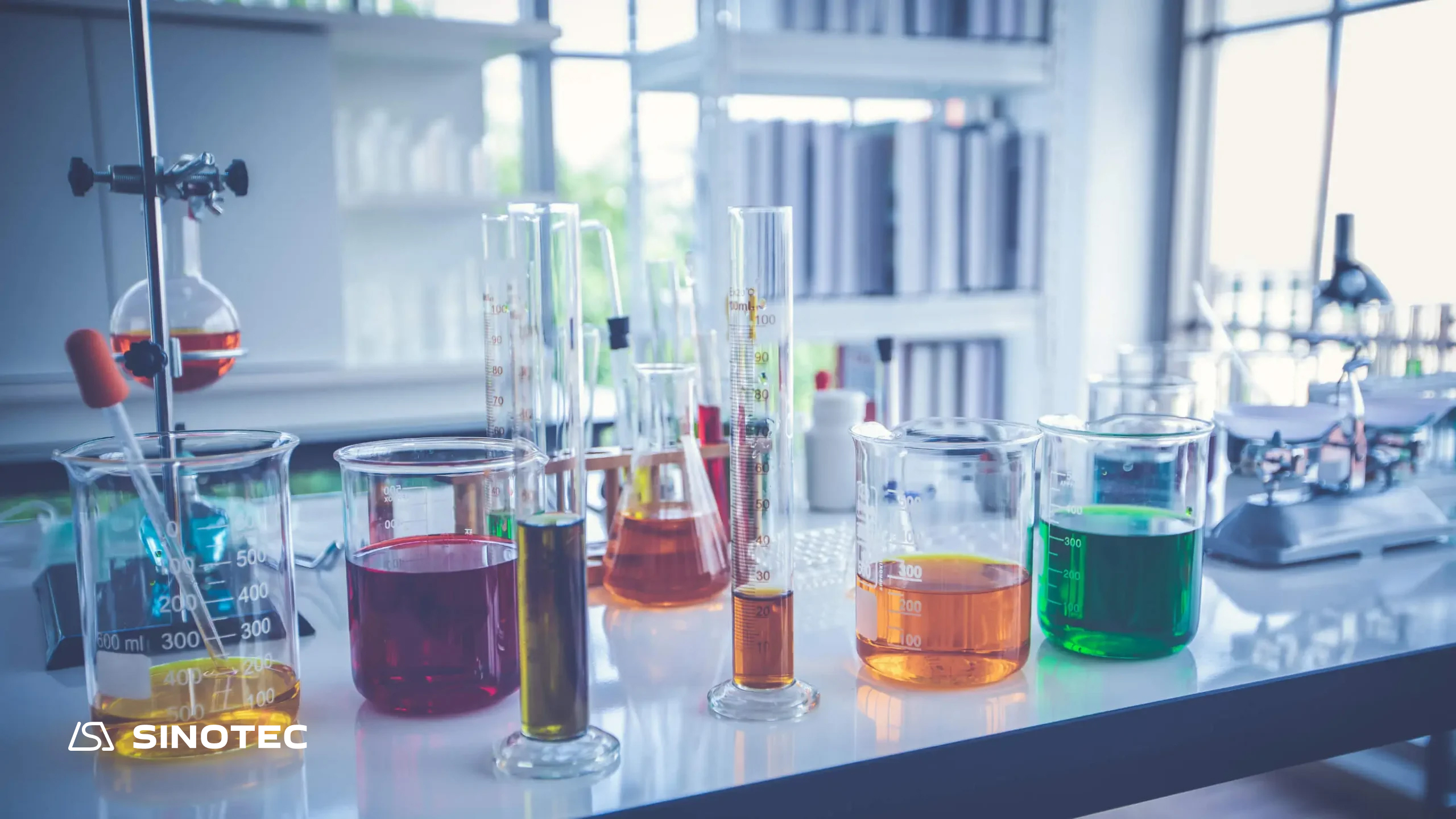 Acetyls: Understanding the Chemistry and Industrial Importance of Acetic Acid and its Derivatives